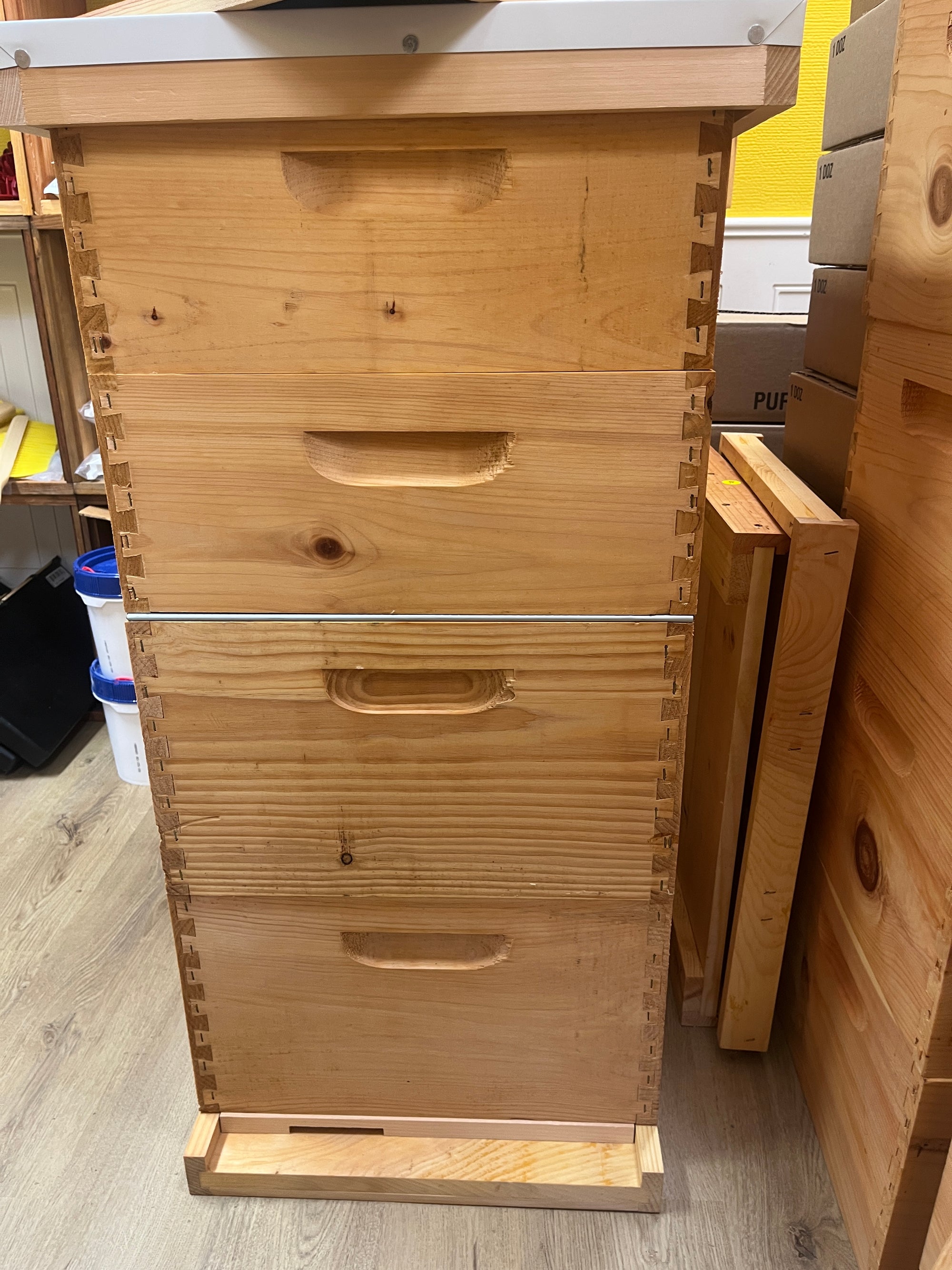 8 Frame Starter Hive Kit with 2 Honey Supers (no bees included)